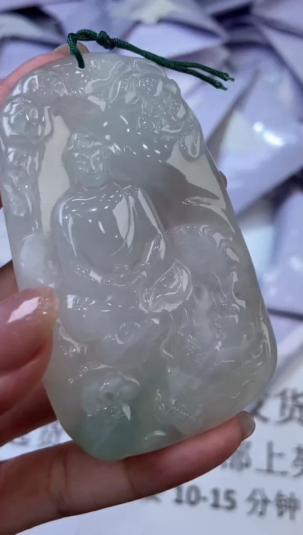 翡翠挂件未镶嵌2222192     /多样性发一件
