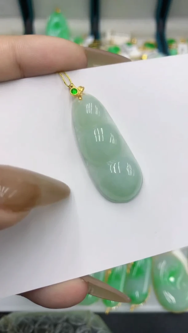 颈饰未镶嵌翡翠11111