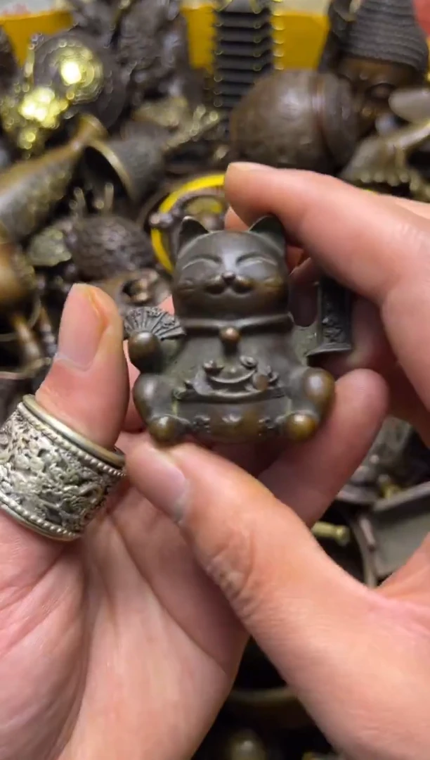 精美铜器，点击下单