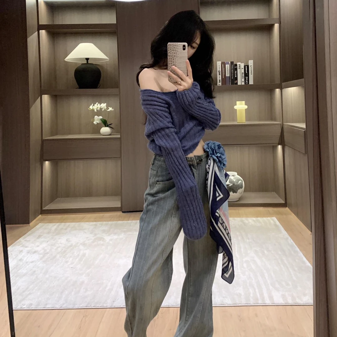 慵懒风早秋穿搭针织衫2025新款时尚洋气减龄显瘦气质露肩毛衣女