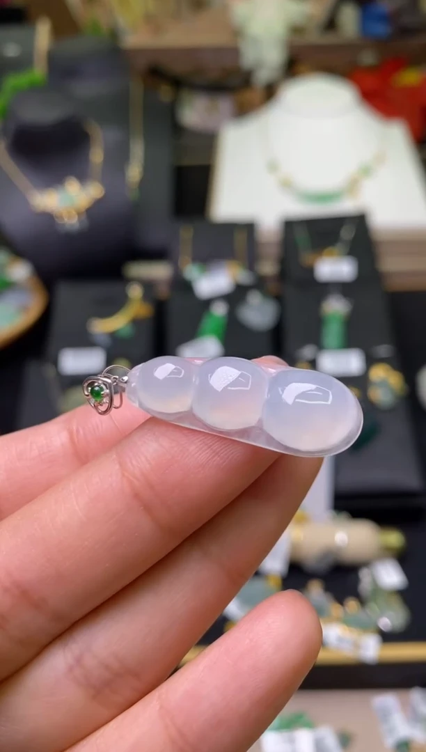 【闪购商品】翡翠颈饰18K金镶嵌净货18048