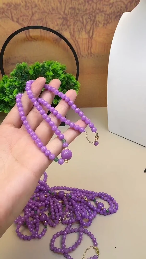 颈饰14K金镶嵌翡翠A158