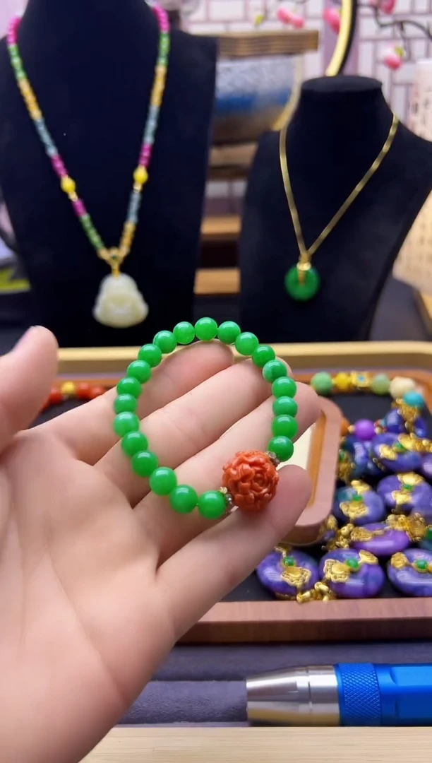 【闪购商品】翡翠颈饰14K金镶嵌S311