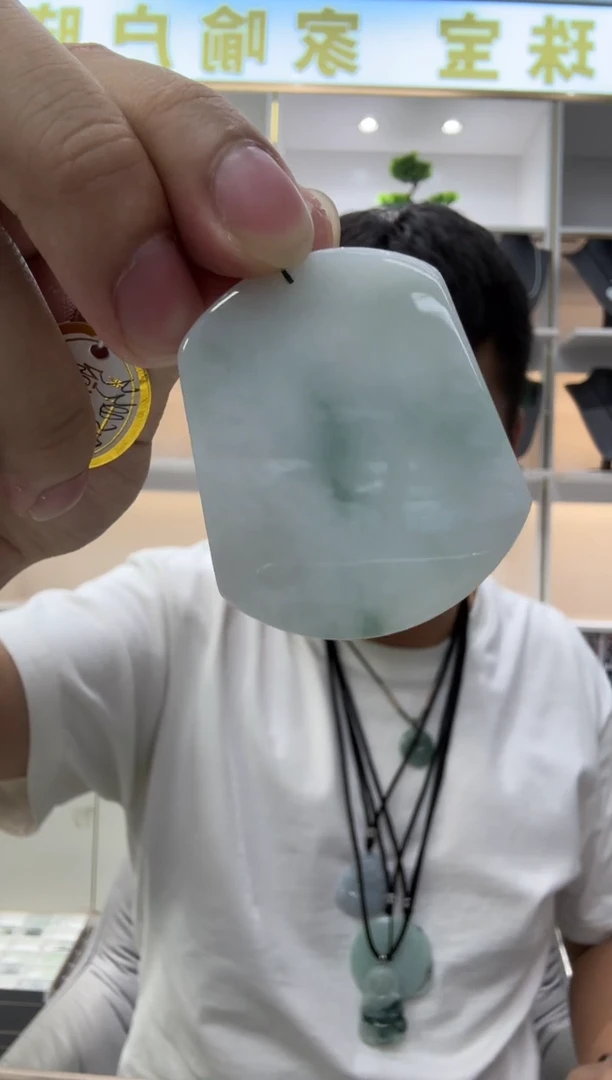 未镶嵌挂件翡翠天然翡翠A货孤品一件