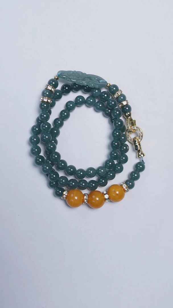 翡翠未镶嵌颈饰蓝水翡翠项链