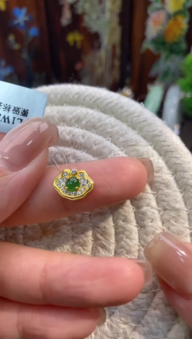 颈饰银S925镶嵌翡翠净货14632