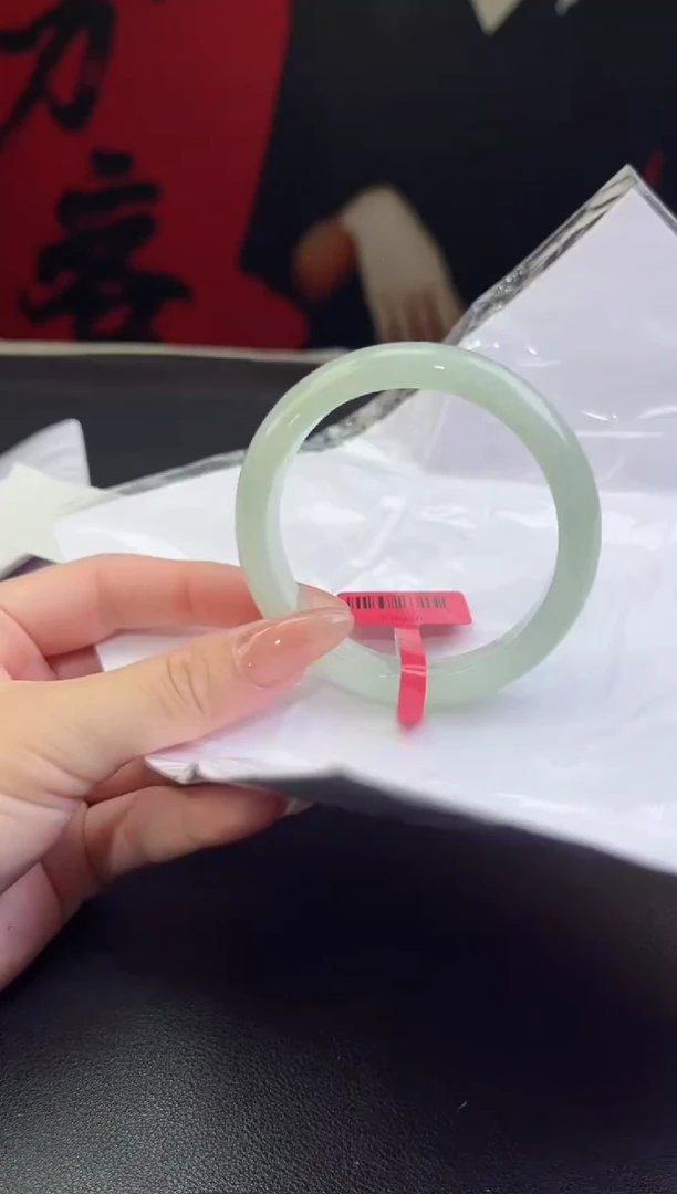 【闪购商品】翡翠手镯未镶嵌翡翠手镯