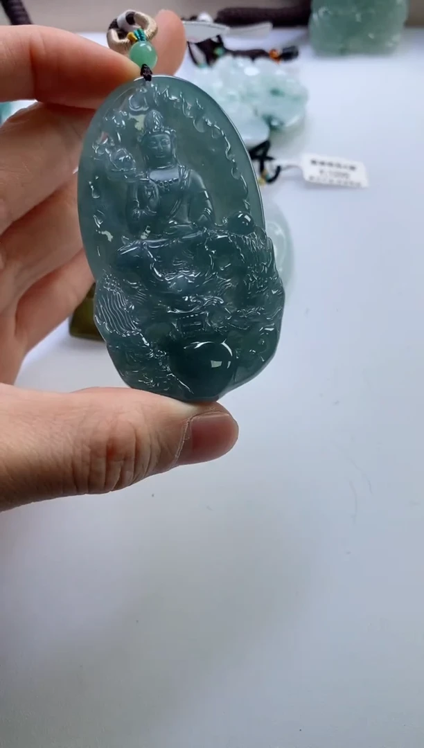 【闪购商品】翡翠挂件未镶嵌