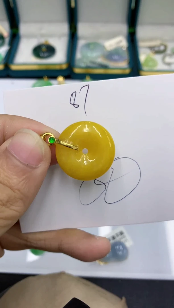 颈饰未镶嵌翡翠111111111