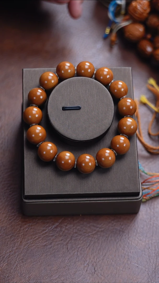 手串橄榄核苏工橄榄核