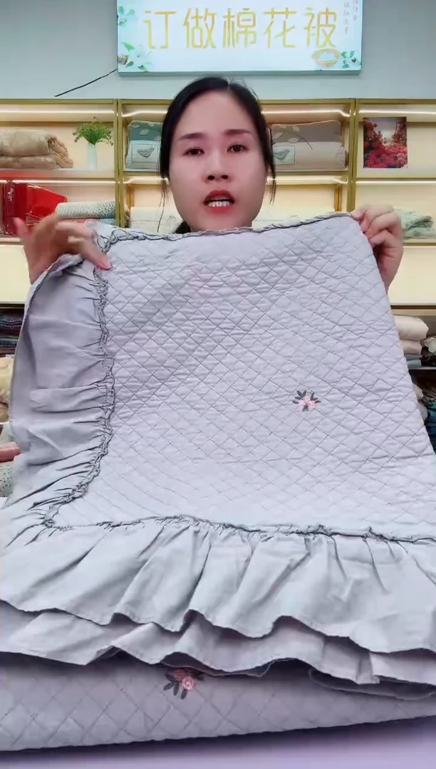 品牌高端刺绣床盖三件套