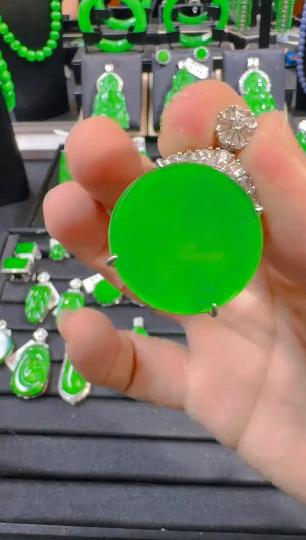 吊坠(赠链)银S925镶嵌翡翠丝*天然A货翡翠