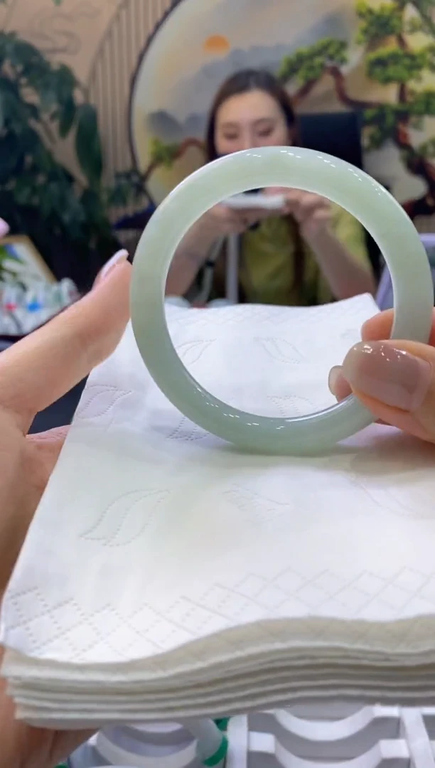 翡翠手镯未镶嵌00004101