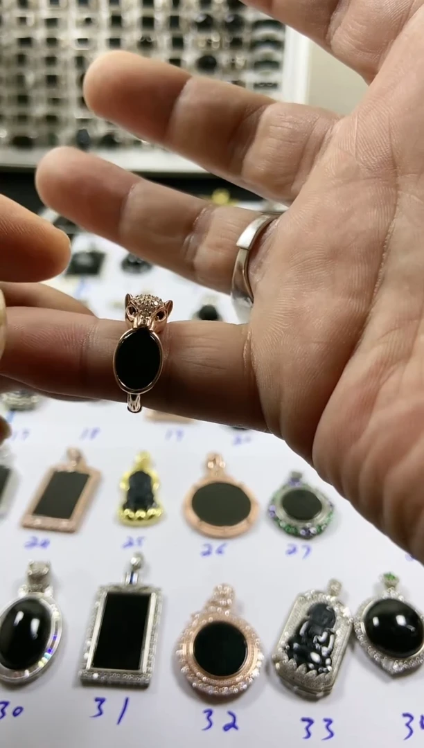 银S925镶嵌戒指翡翠豹子头