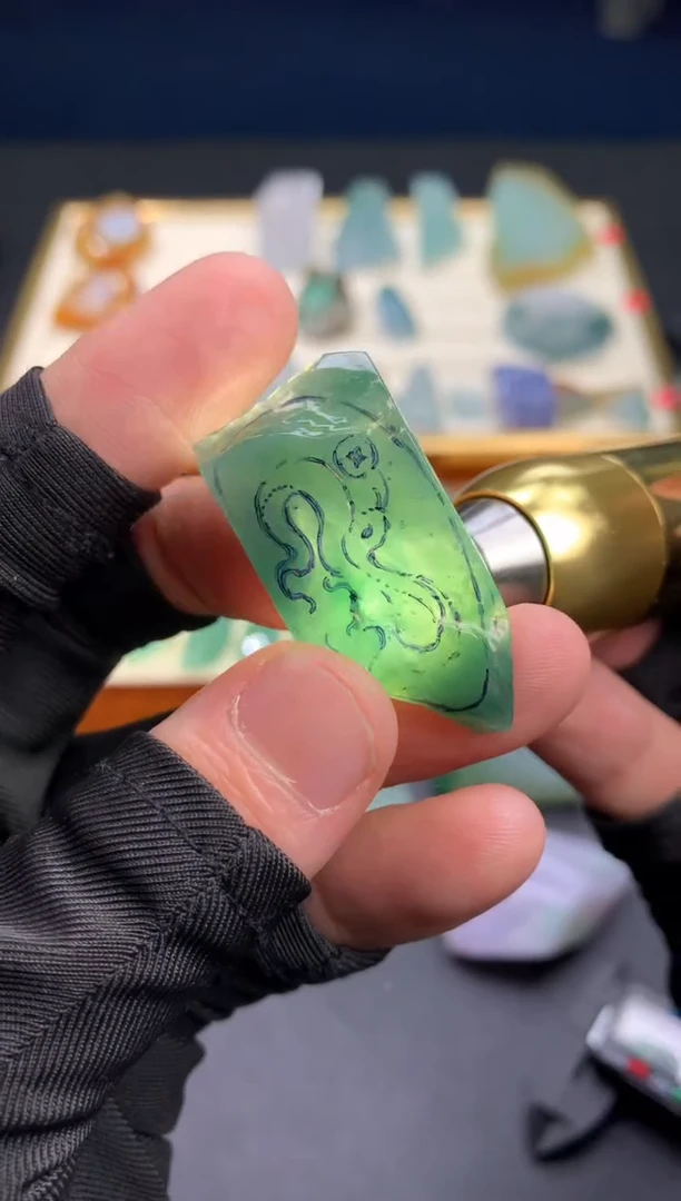 【闪购商品】定制翡翠未镶嵌