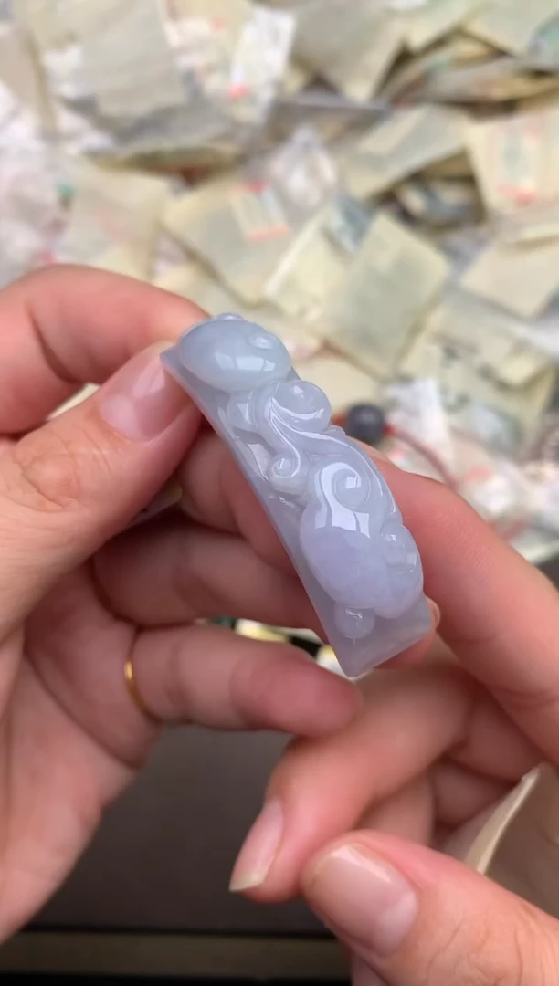 翡翠挂件未镶嵌—