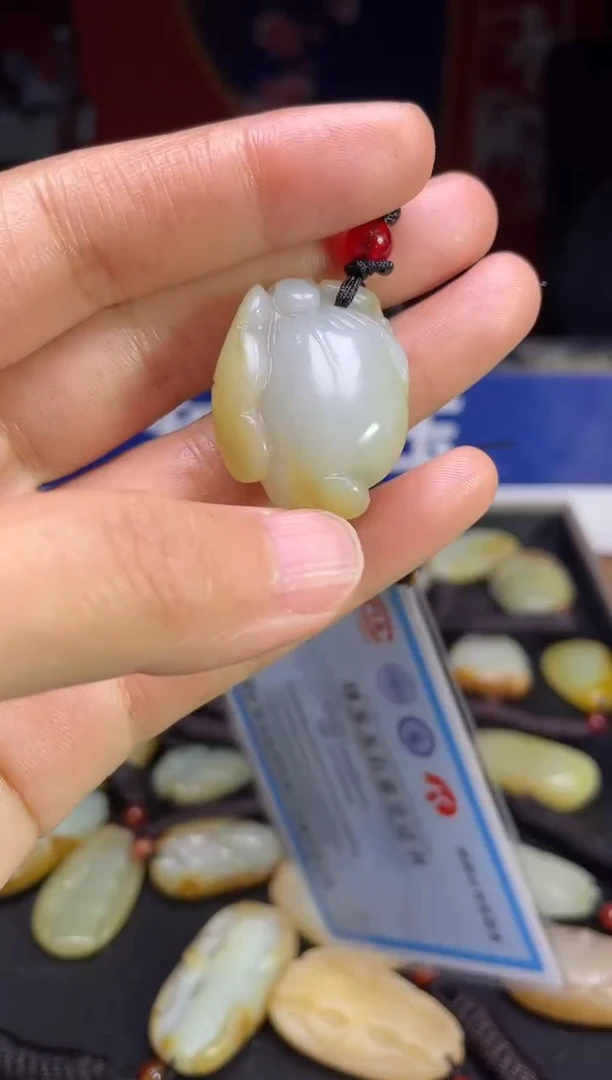 颈饰未镶嵌和田玉23