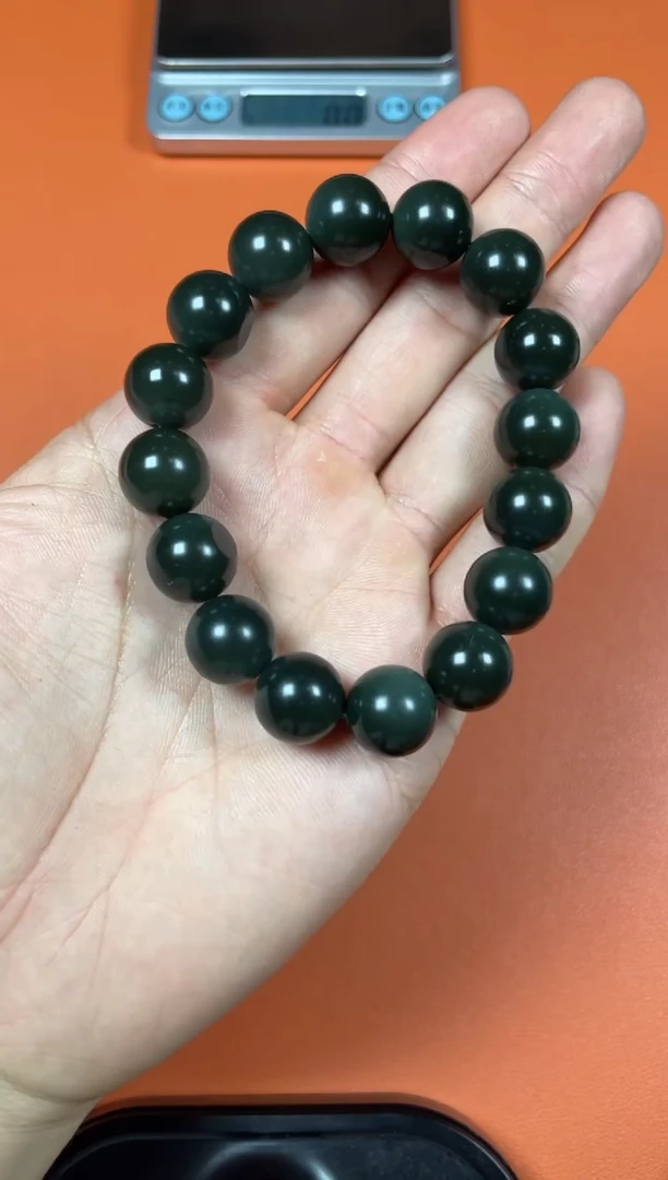 颈饰未镶嵌和田玉多样性发货，拍一发一