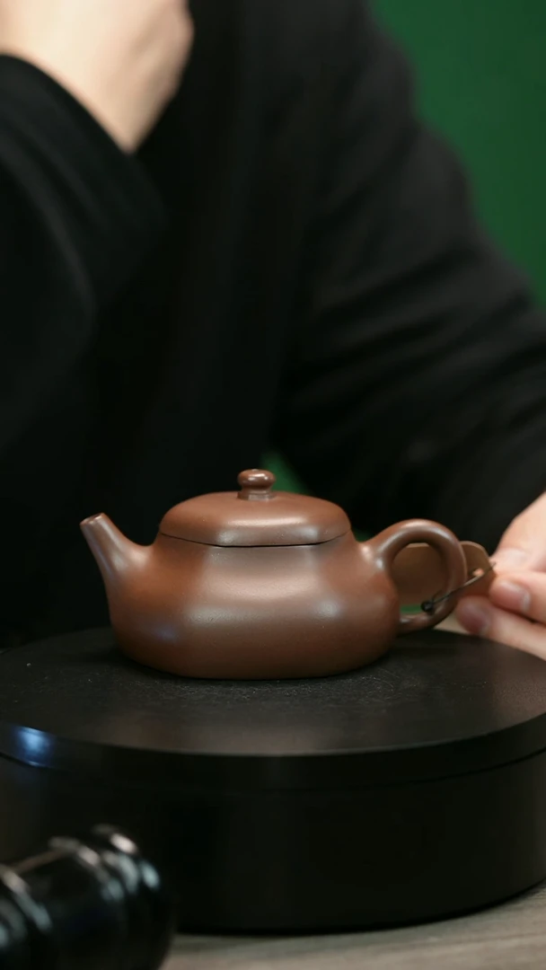 茶壶紫砂哎*H2104赵信军光素六方静乐