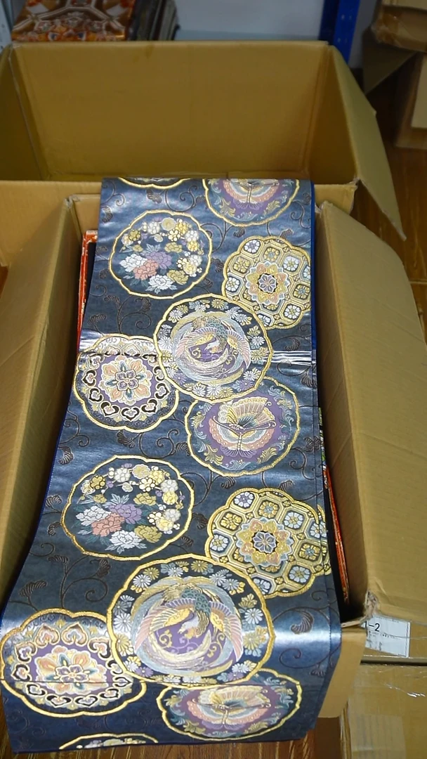 织绣用****6织金凤凰宝相