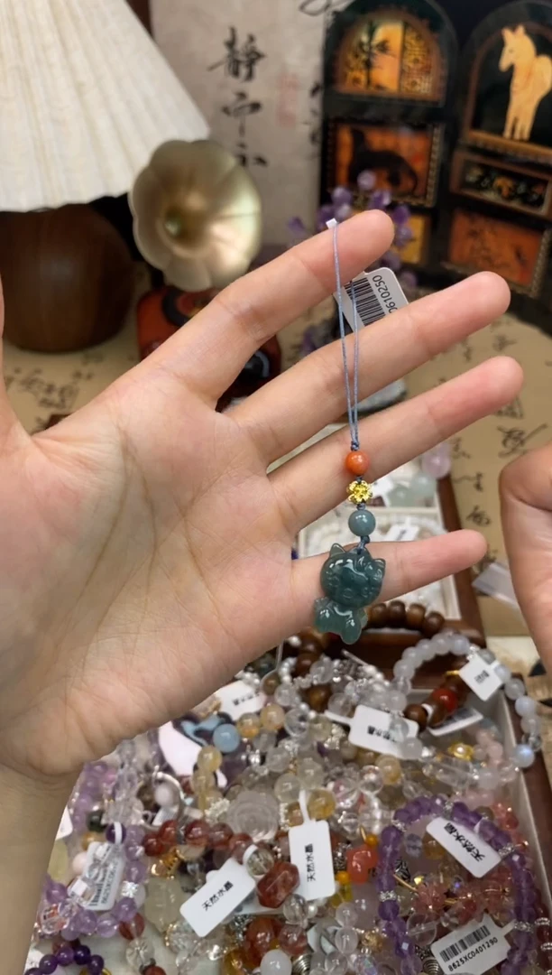 挂件翡翠未镶嵌185手串