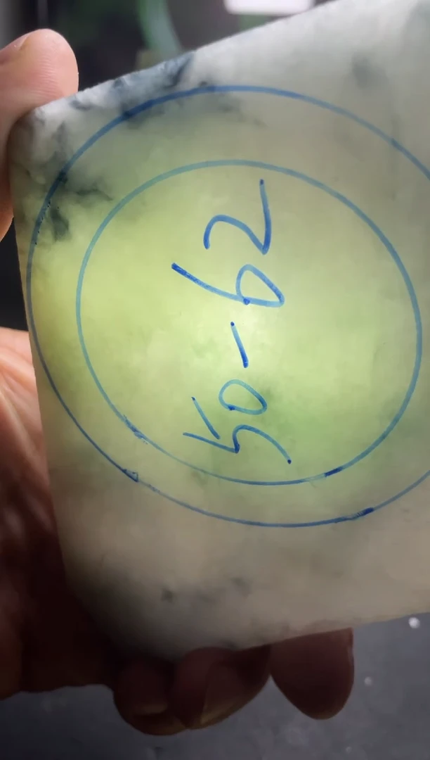 未镶嵌翡翠定制翡翠用****虹翡翠