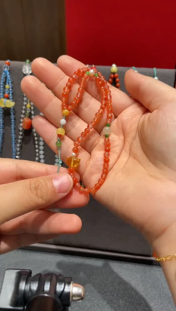 颈饰未镶嵌南红玛瑙手机链