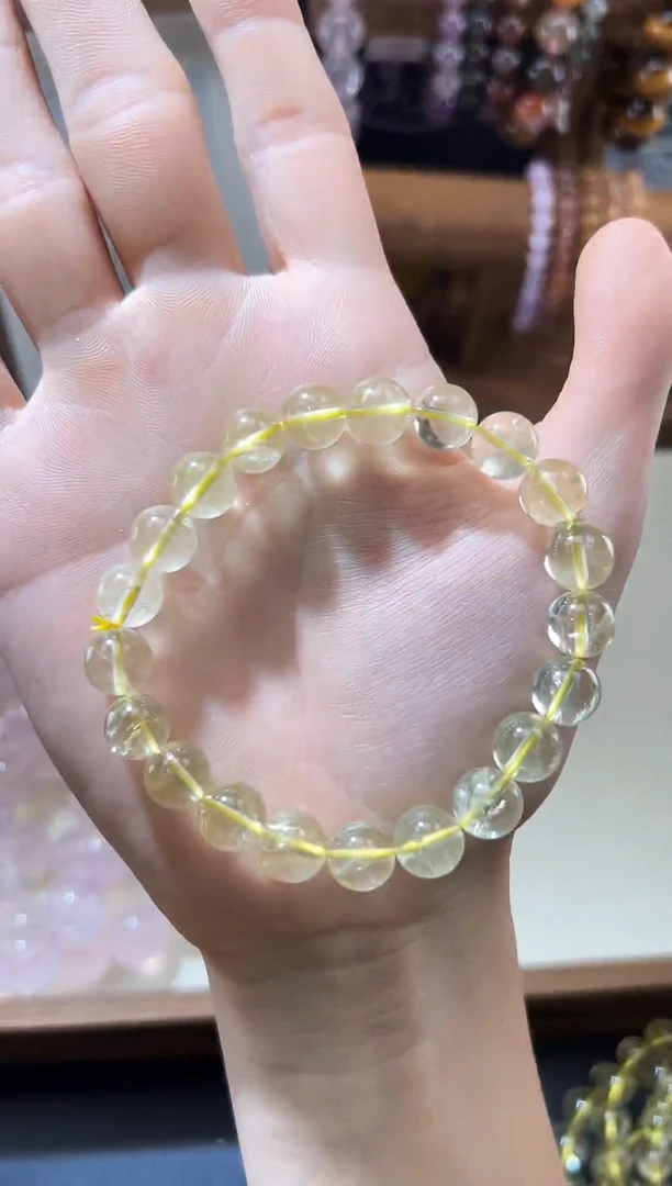 水晶手串未镶嵌黄水晶