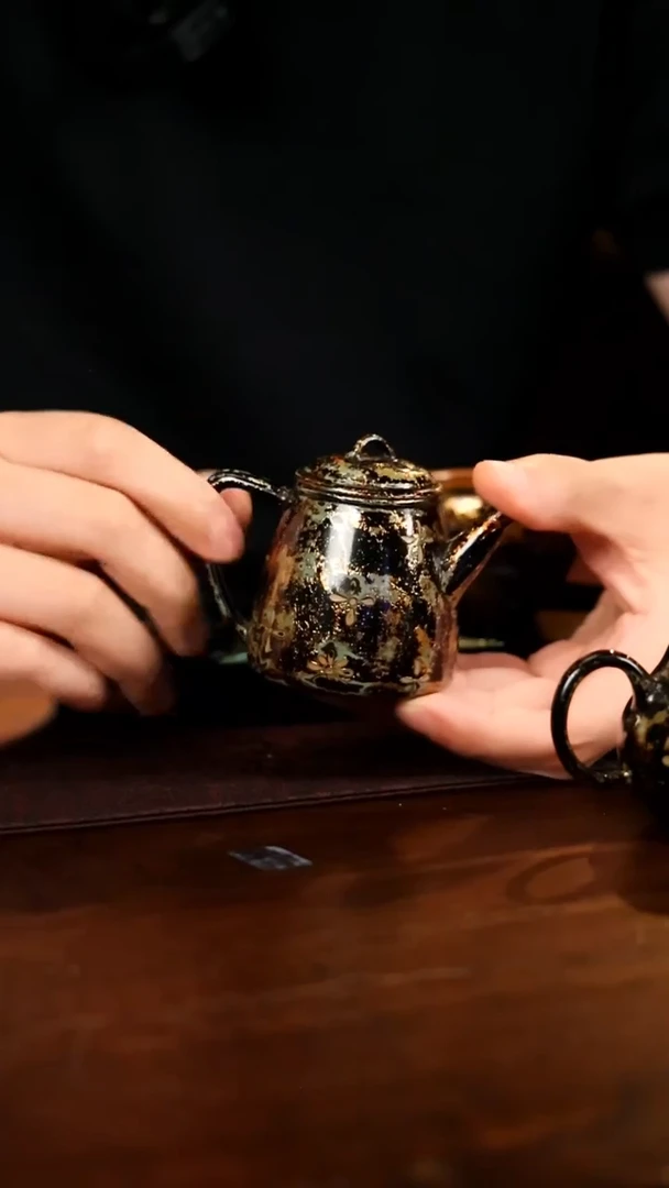 华漆堂大漆秦权壶