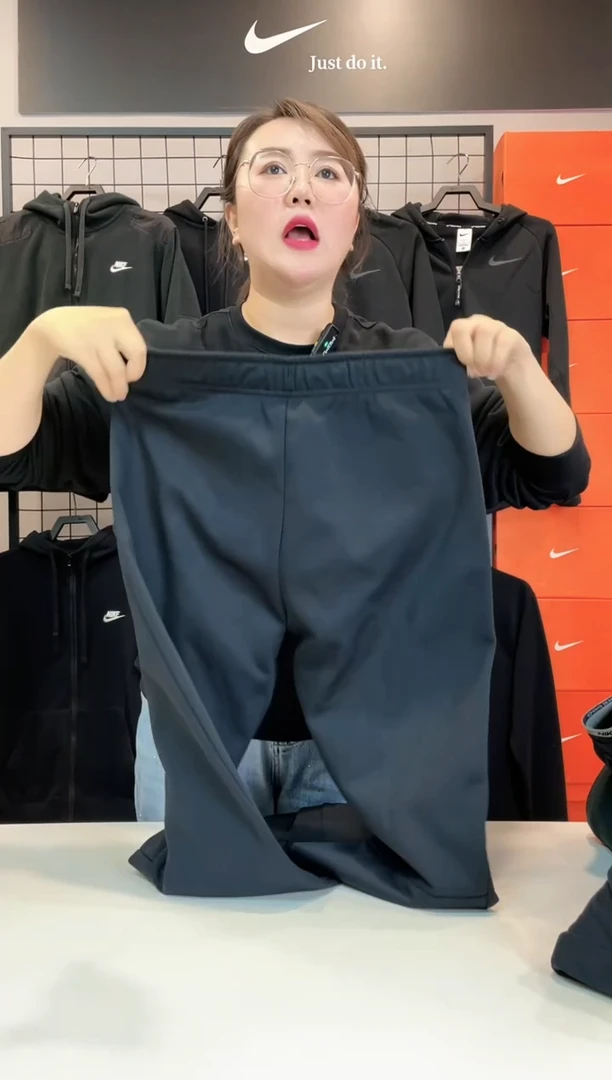 93255 黑加绒束脚长裤 M码 100-115斤  不退换