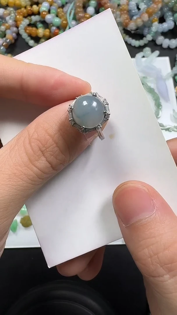 翡翠未镶嵌颈饰【闪购商品】 天然翡翠