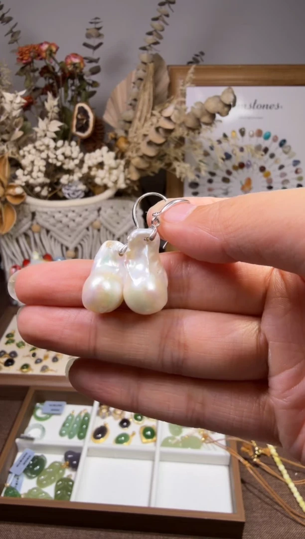 水晶摆件未镶嵌耳钩