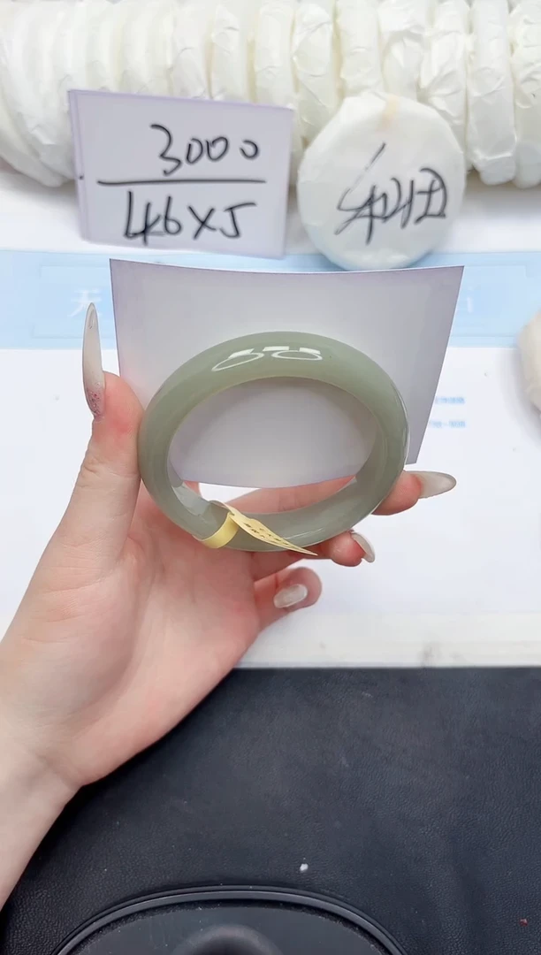 未镶嵌手镯石英质玉43-57