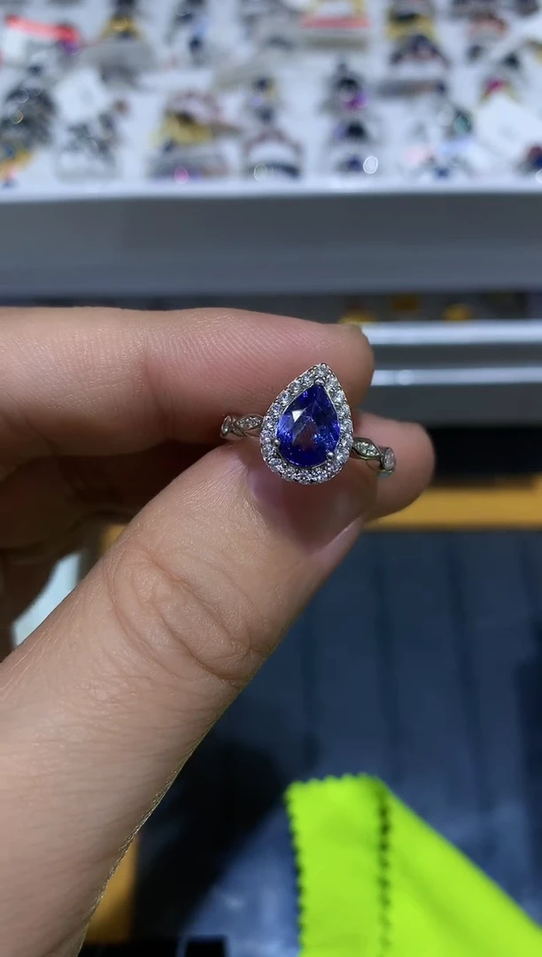 【闪购商品】坦桑石戒指银S925镶嵌........