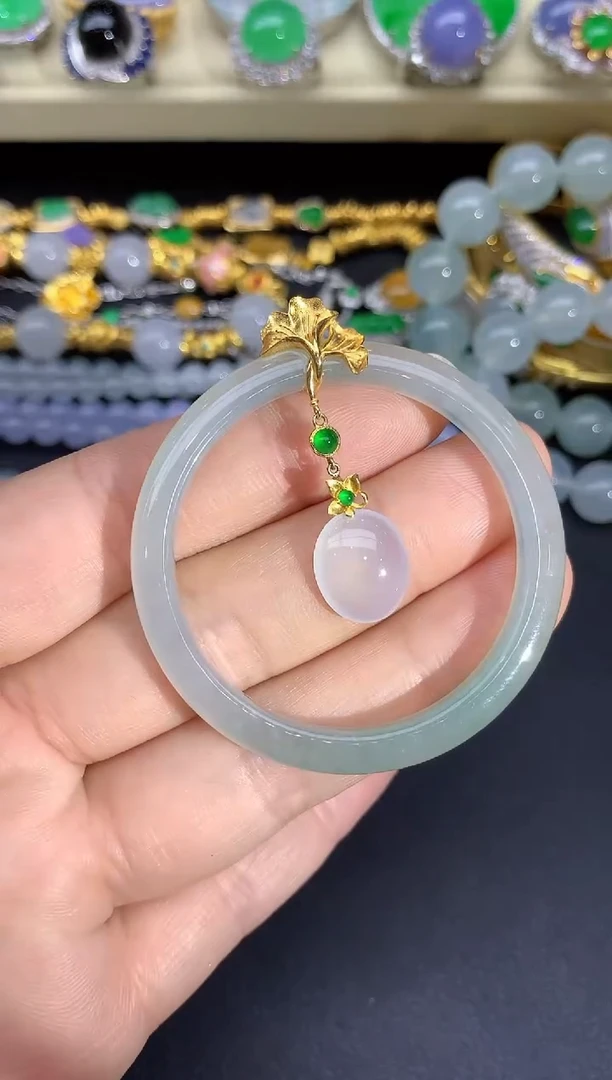 颈饰18K金镶嵌翡翠115-雪姐翡翠天天见