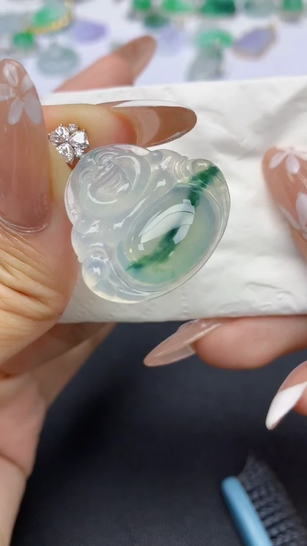 颈饰18K金镶嵌翡翠天然缅甸a货翡翠百元以上9元证书费自理