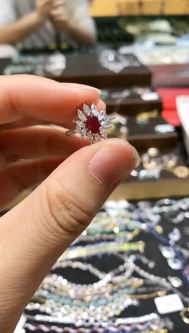 【闪购商品】红宝石戒指银S925镶嵌戒指