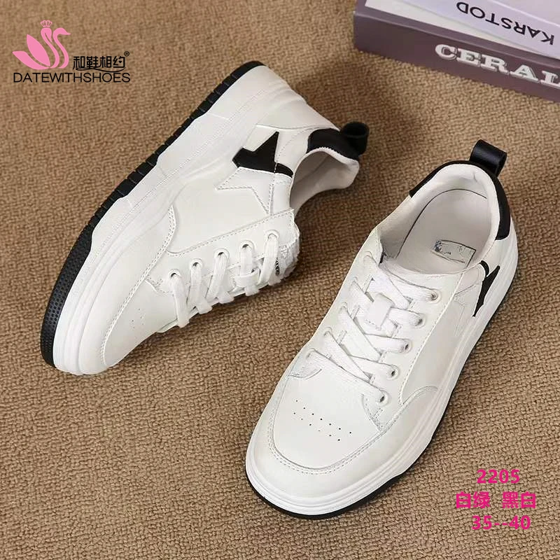 2205休闲鞋时尚休闲鞋秋季平底板鞋夏季系带女鞋深口黑白