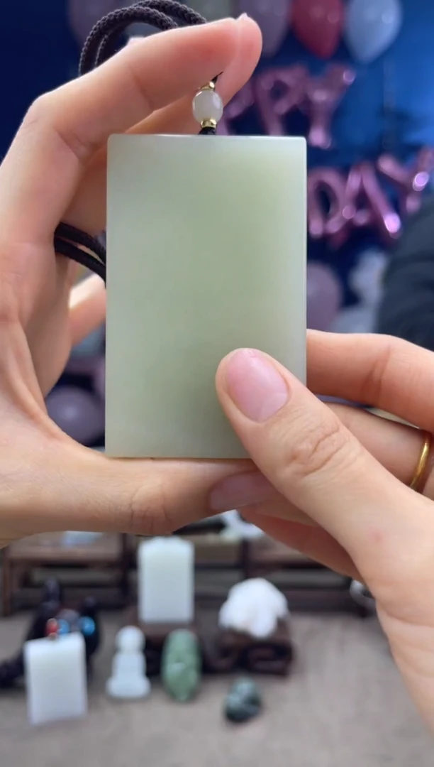 【闪购商品】和田玉颈饰未镶嵌1