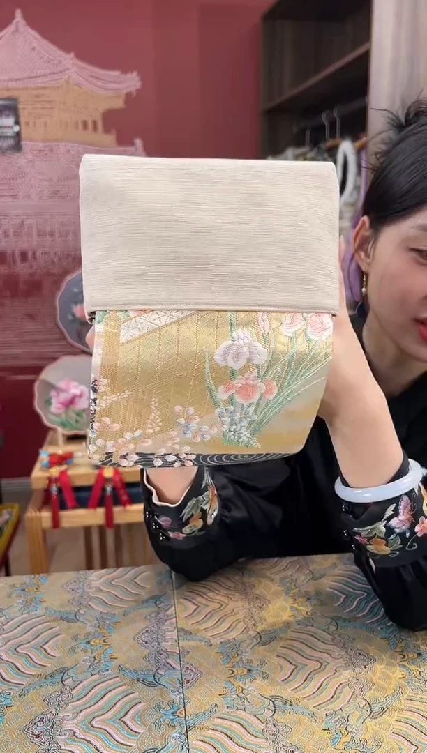 【闪购商品】刺绣手工西阵制包包