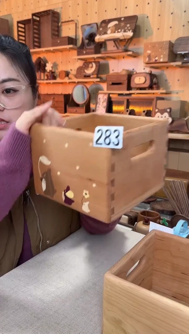 木283微瑕樱桃木龙猫方形收纳筐