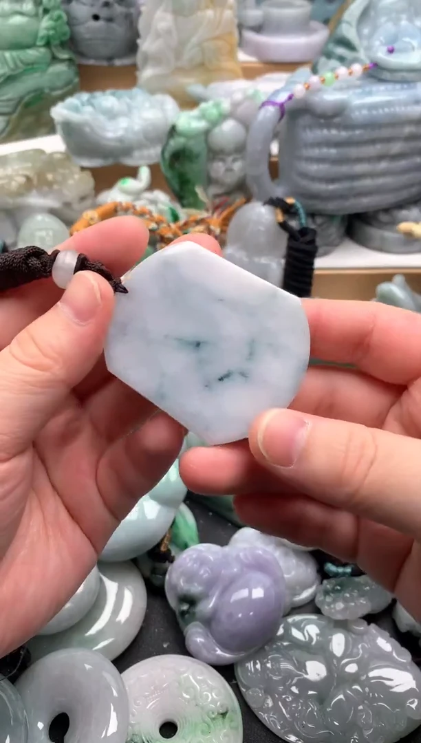 吊坠(不含链)未镶嵌翡翠1