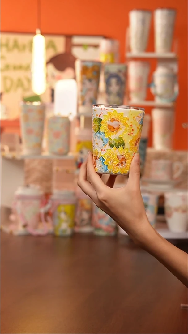 景德镇手工手绘文创陶瓷杯