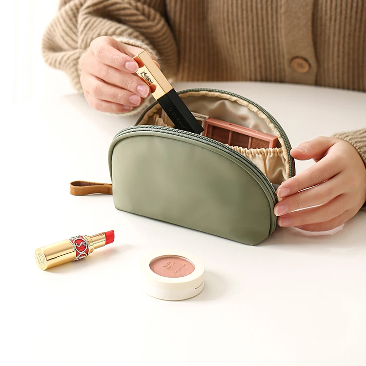 化妆包随身便携外出口红补妆包防水简约化妆袋高颜值化妆品收纳包