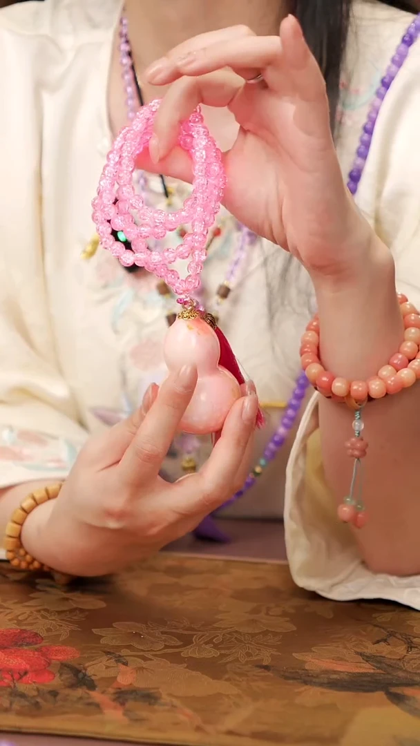 33天琦閤漆艺小葫芦挂件