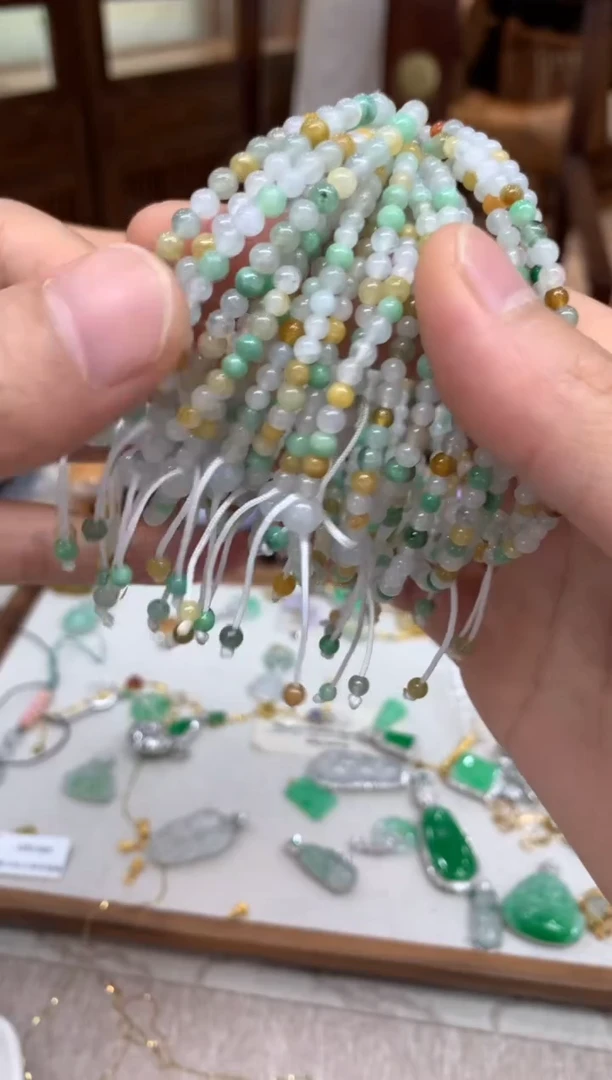 未镶嵌手串翡翠手串 多样性发货1件