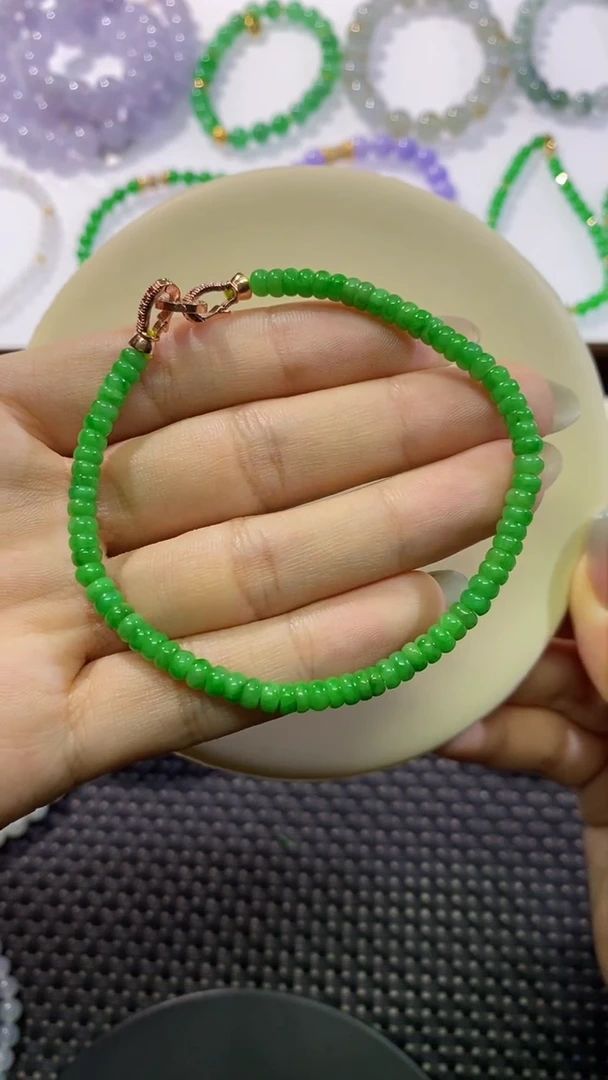 散珠翡翠卡4算盘珠手串