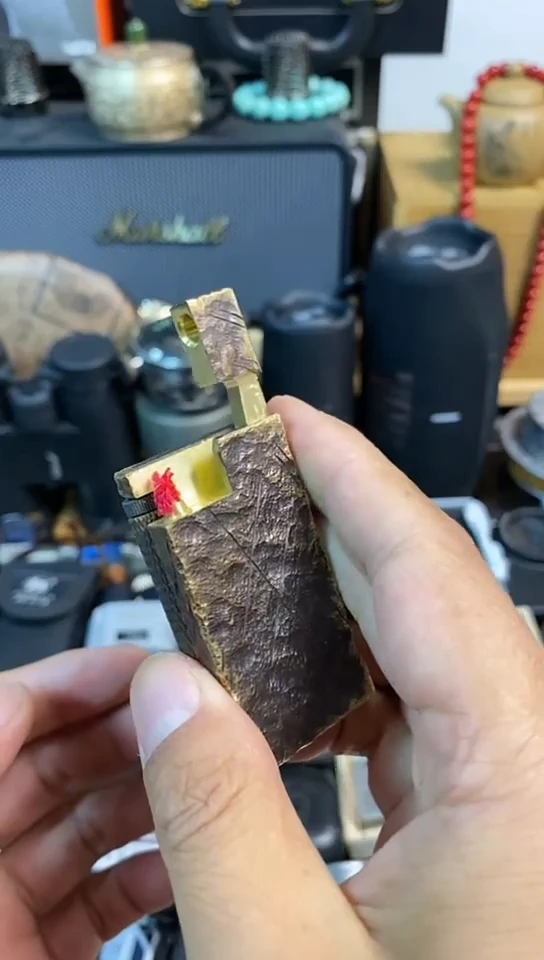 瓷片闪购商品，如图所示