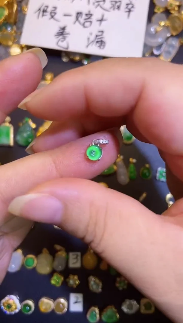 吊坠(不含链)银S925镶嵌翡翠1