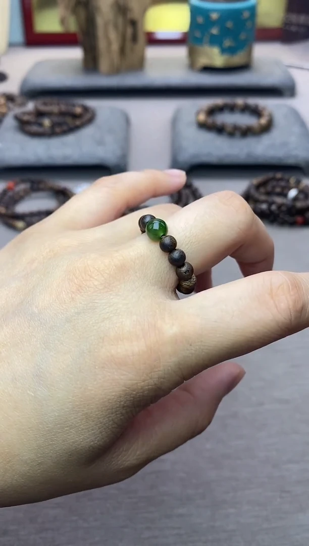沉香碎屑沉香木紫棋戒指